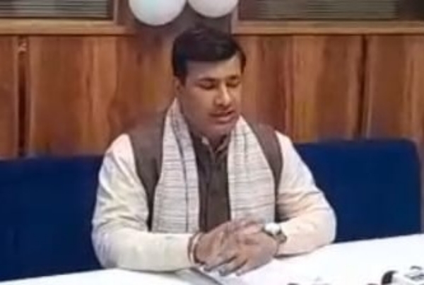 बाढ़ ने छीना सब कुछ, सरकार ने छोड़ा अकेला! पूर्व मंत्री रविंद्र सिंह आनंद की धमकी- बिल माफ नहीं तो आंदोलन